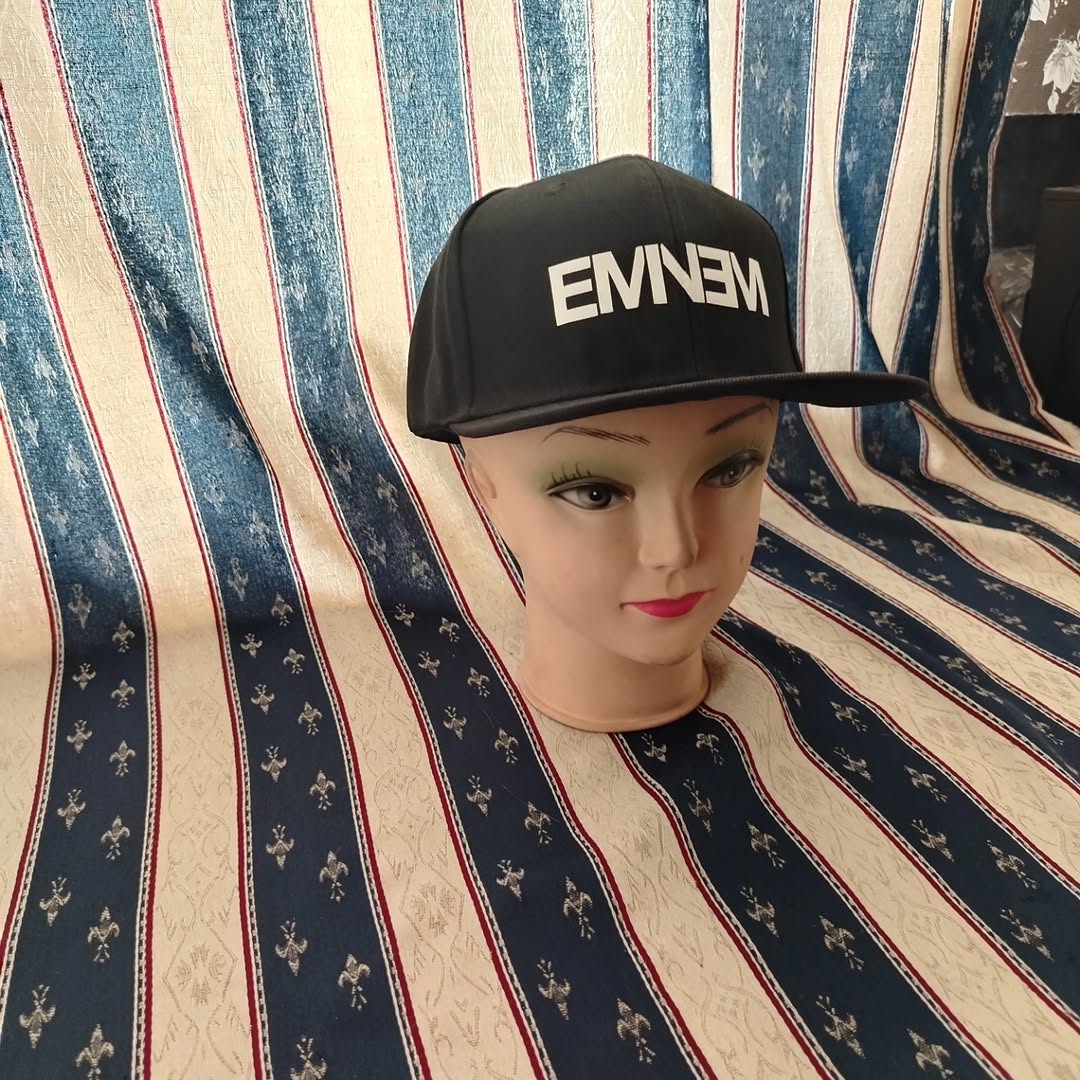 Gorro visera plana Eminem