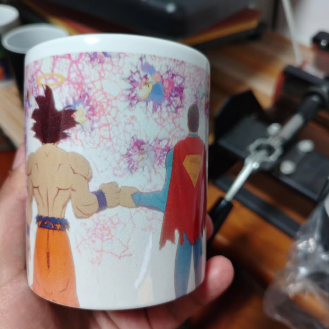 Taza Goku y Superman