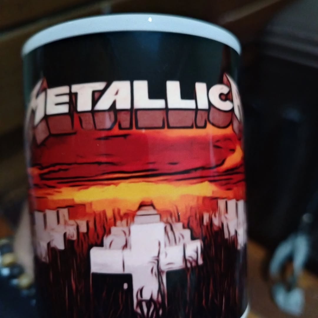 Taza Metallica