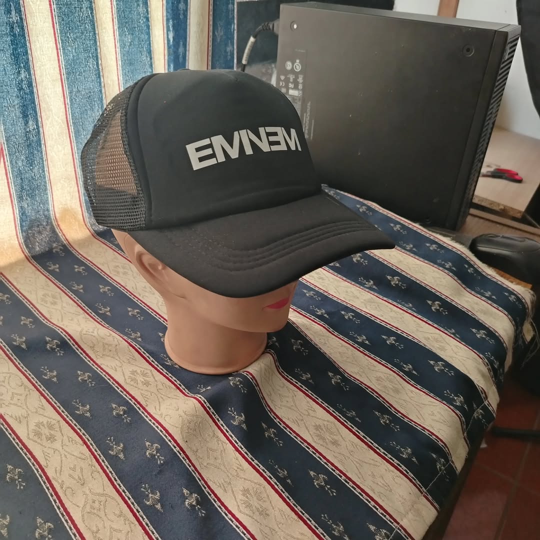 Gorro visera curva Eminem