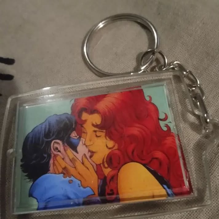 Llavero Starfire y Robin